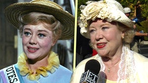 Remembering Glynis Johns: 'Mary Poppins' Star on Disney Legend Honor and Walt Disney Memories